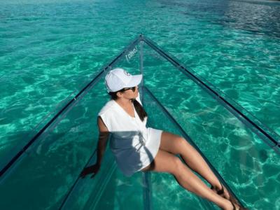 Clear Boat Seychelles